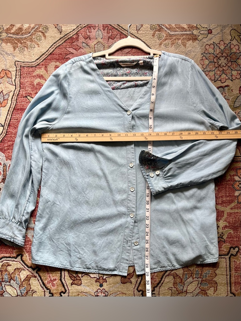 Soft Surroundings lightweight chambray denim v-neck button up shirt sz XL